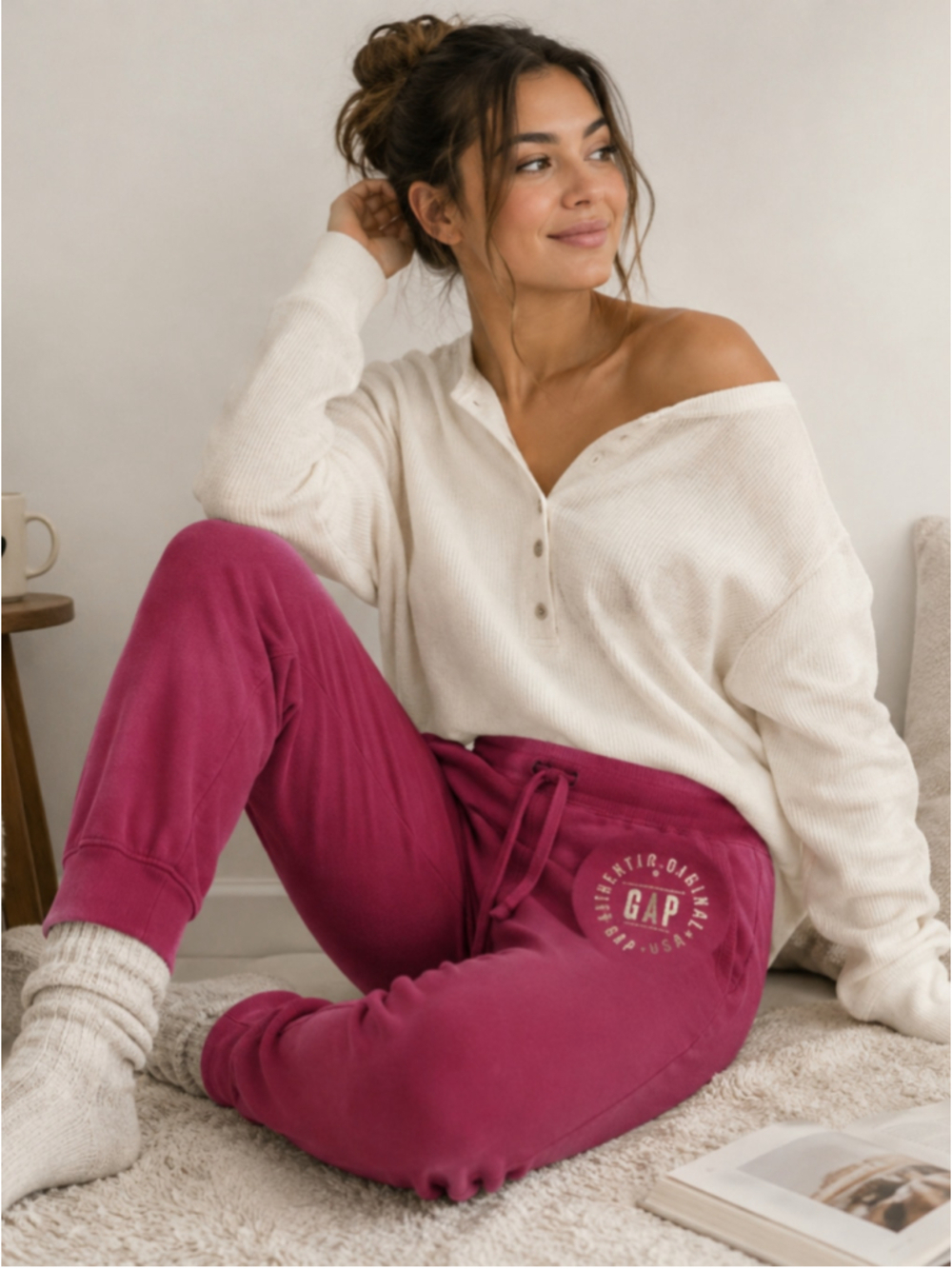 Gap Women’s Collegiate Fleece Joggers - Very Berry Burgundy Red Size M